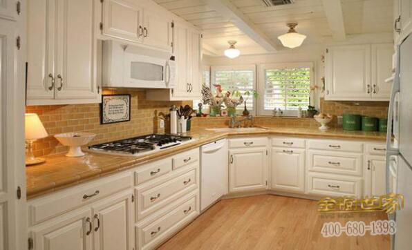 瞧一瞧这些偶像明星家厨房的装修,你也值得拥有和明星一样的厨房 瞧一瞧这些偶像明星家厨房的装修,你也值得拥有和明星一样的厨房