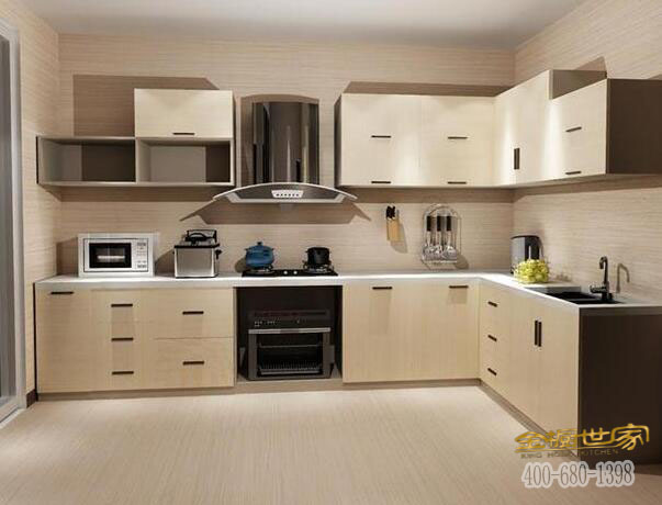 安装完后的不锈钢橱柜有着一想不到的效果！